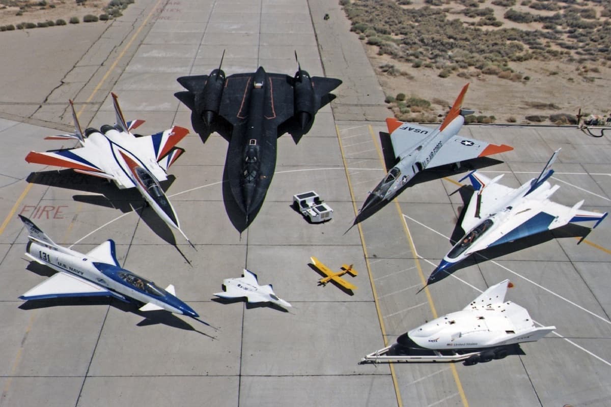SR-71 Blackbird alongside other NASA research aircraft on the Dryden ramp