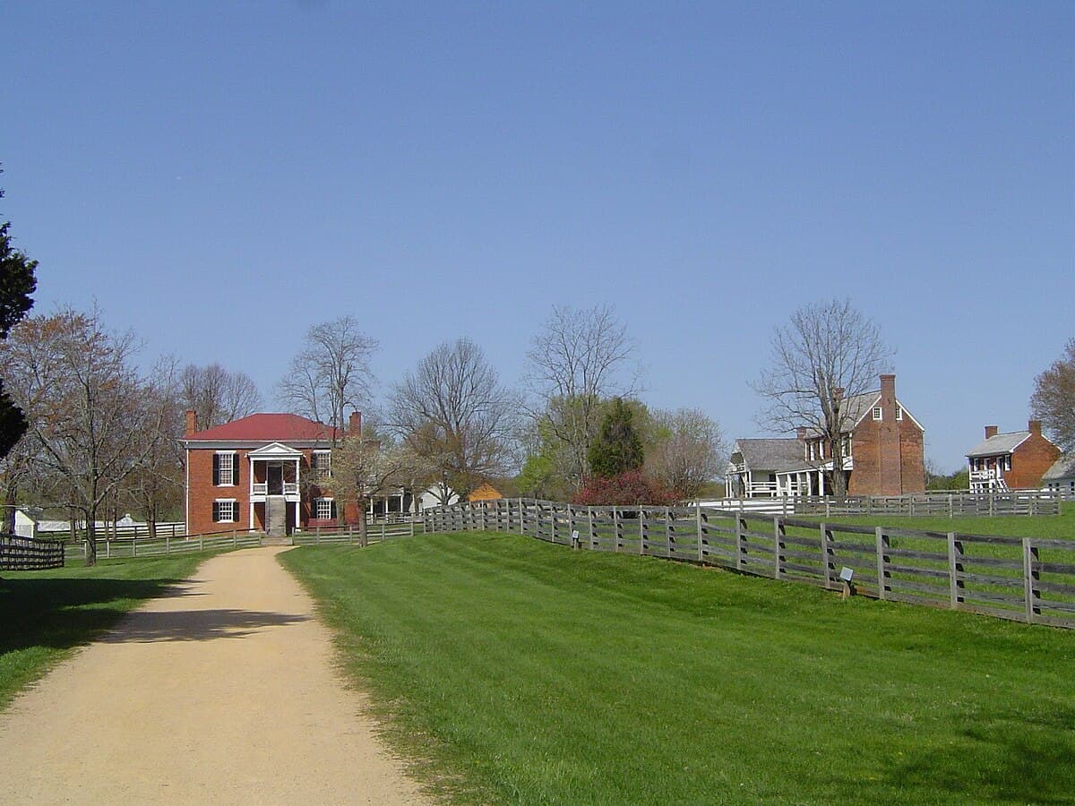 Painting of General Lee surrendering to General Grant at the McLean House in Appomattox Court House, Virginia, April 9, 1865