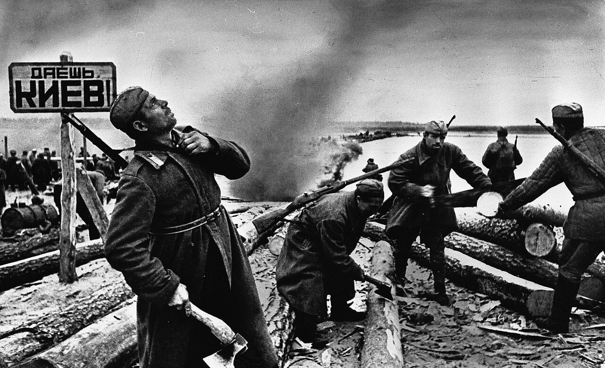 Soviet forces crossing the Dnieper River during the massive 1943 offensive that liberated eastern Ukraine