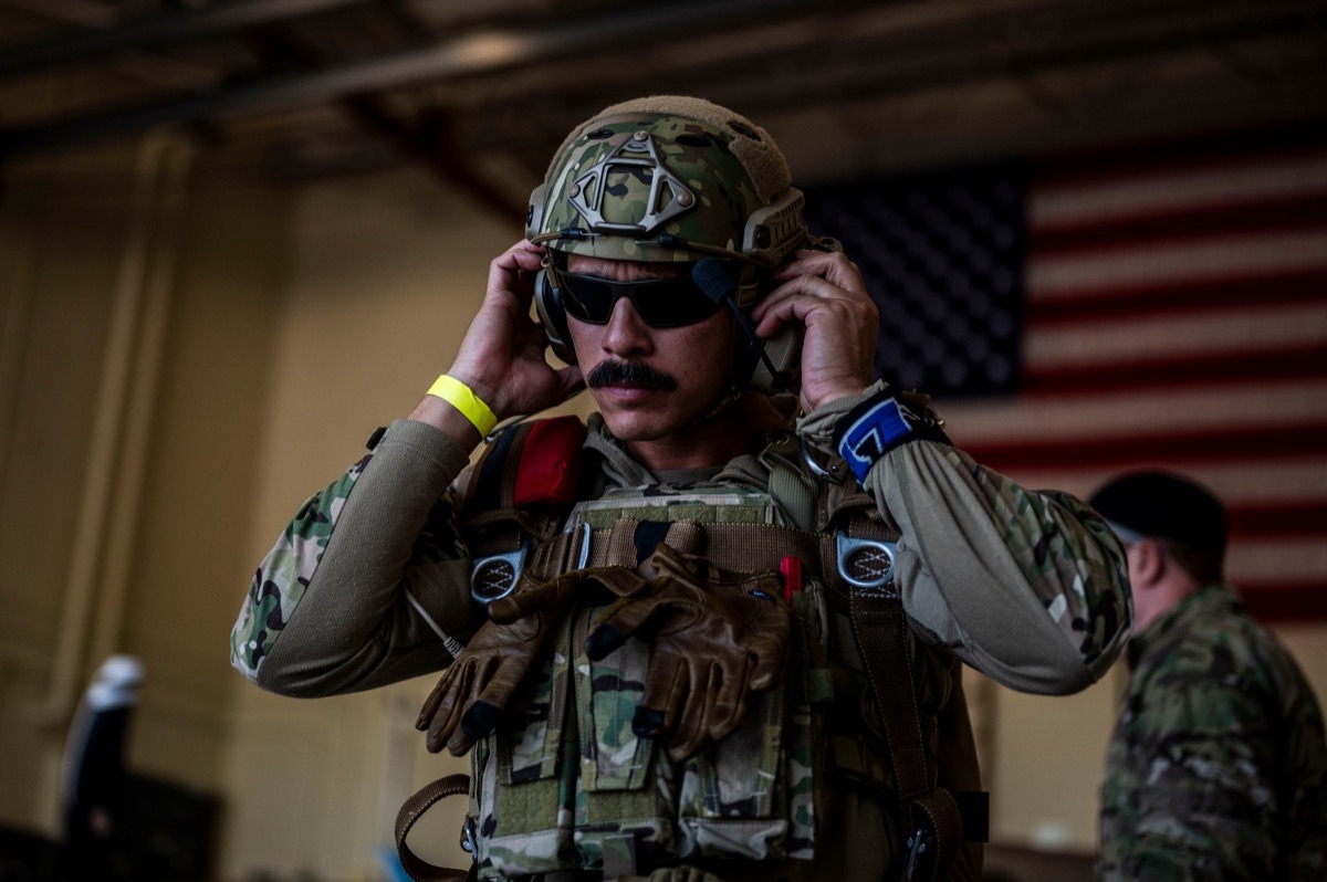 U.S. Air Force Pararescue Jumpers PJs during combat rescue training
