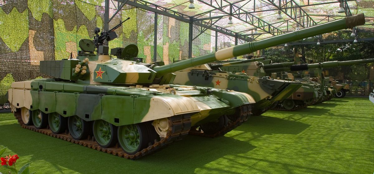 Chinese Type 99A main battle tank with arrow-shaped ERA on parade in Beijing
