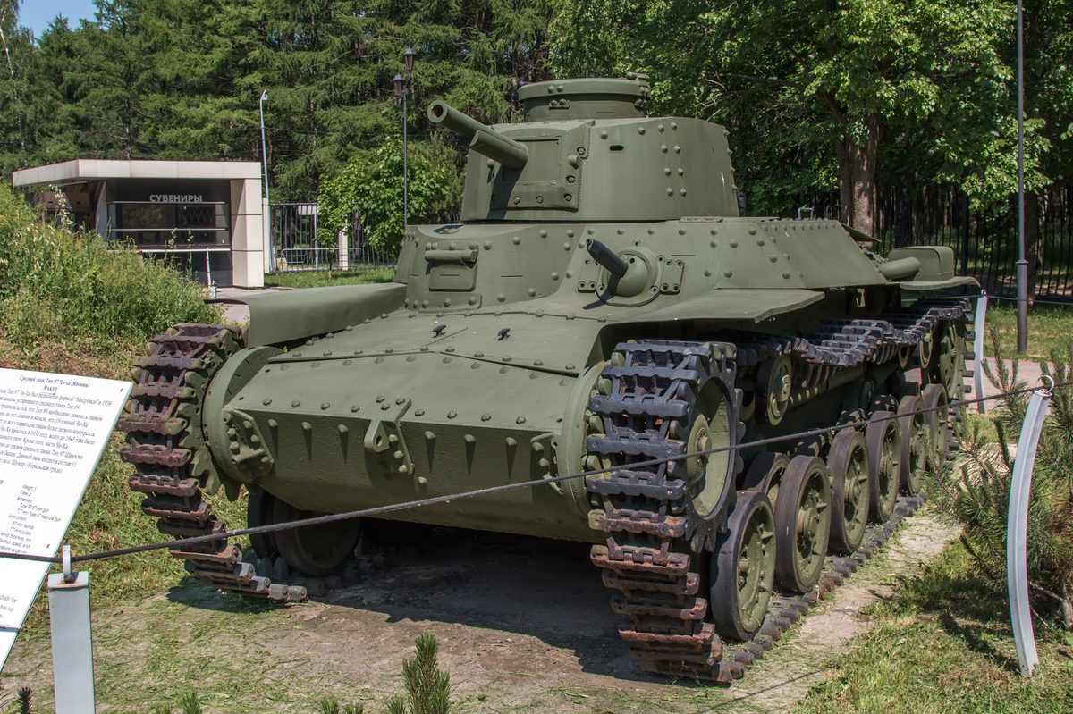Japanese Type 97 Chi-Ha medium tank with rising sun markings in Pacific theater