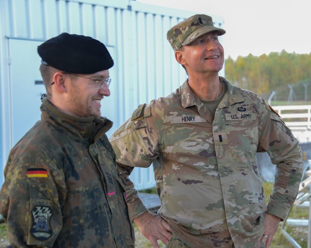 Detailed view of a Leopard 2A7V turret showing the angular composite armor modules and commander's sight