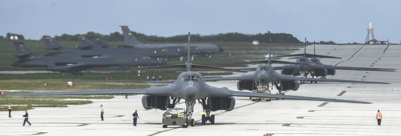 B-1b Lancer taxi