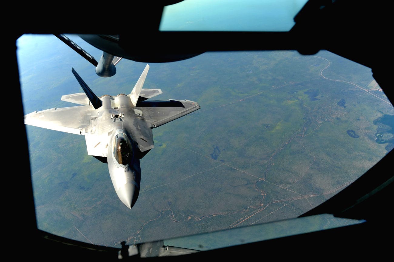F-22 Raptor Refueling