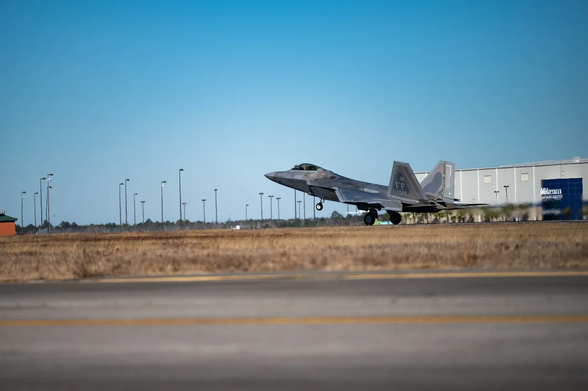 f-35 take off