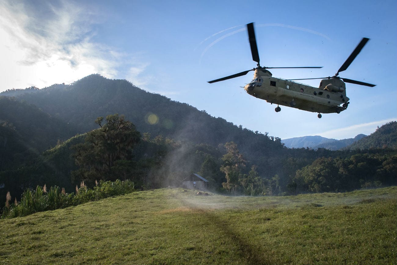 CH47 Chinook aircraft