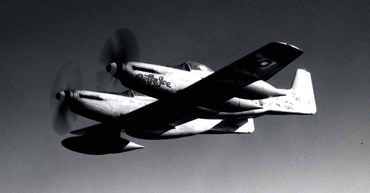 F-28 Twin Mustang