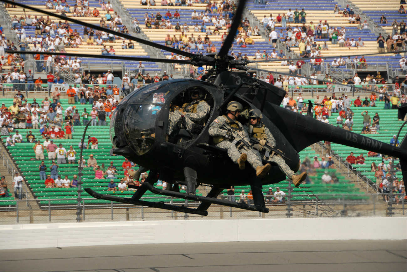 MH-6 Little Bird aeriel infiltration demonstration
