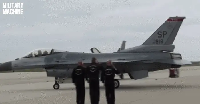General Dynamics F 16 Fighting Falcon