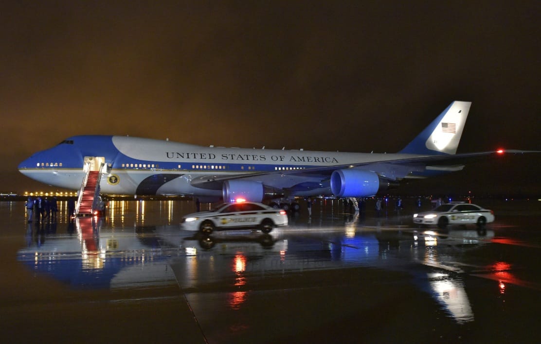 Air Force One facts, night